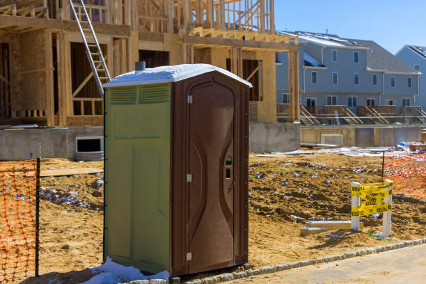 Best Portable bathroom rental  in Elgin, OK
